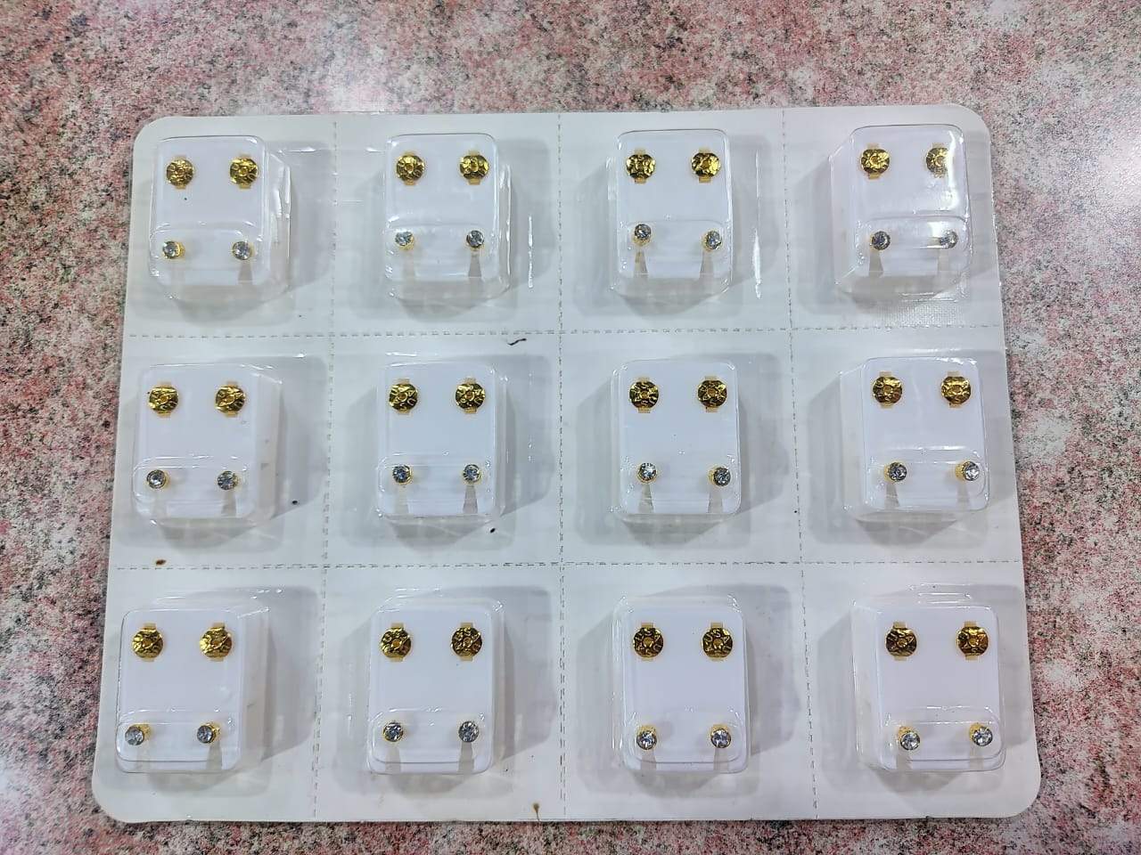 Blister de aros abridores dorados (Pack x12 pares) ✨💛